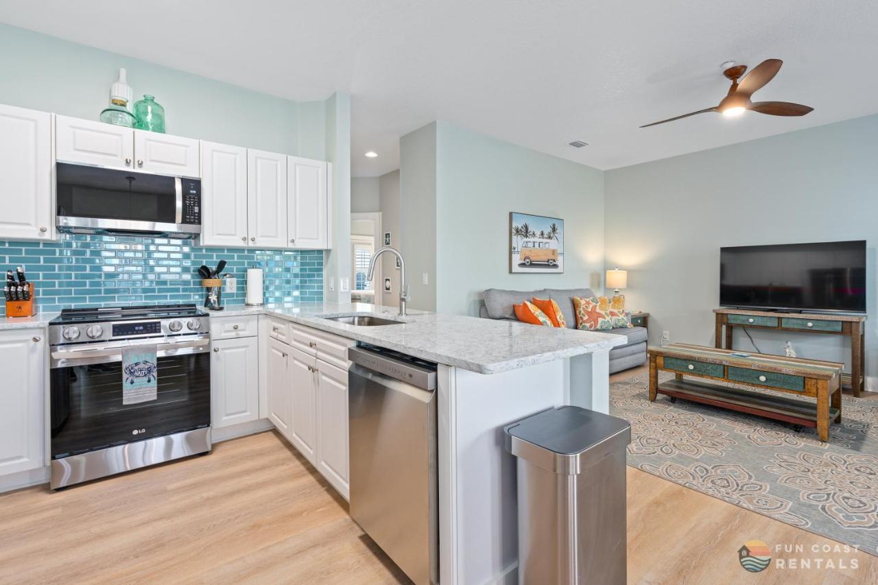 On Flagler Avenue! Dog Friendly With Balcony And Parking Walk To The Beach! New Smyrna Beach Exteriör bild
