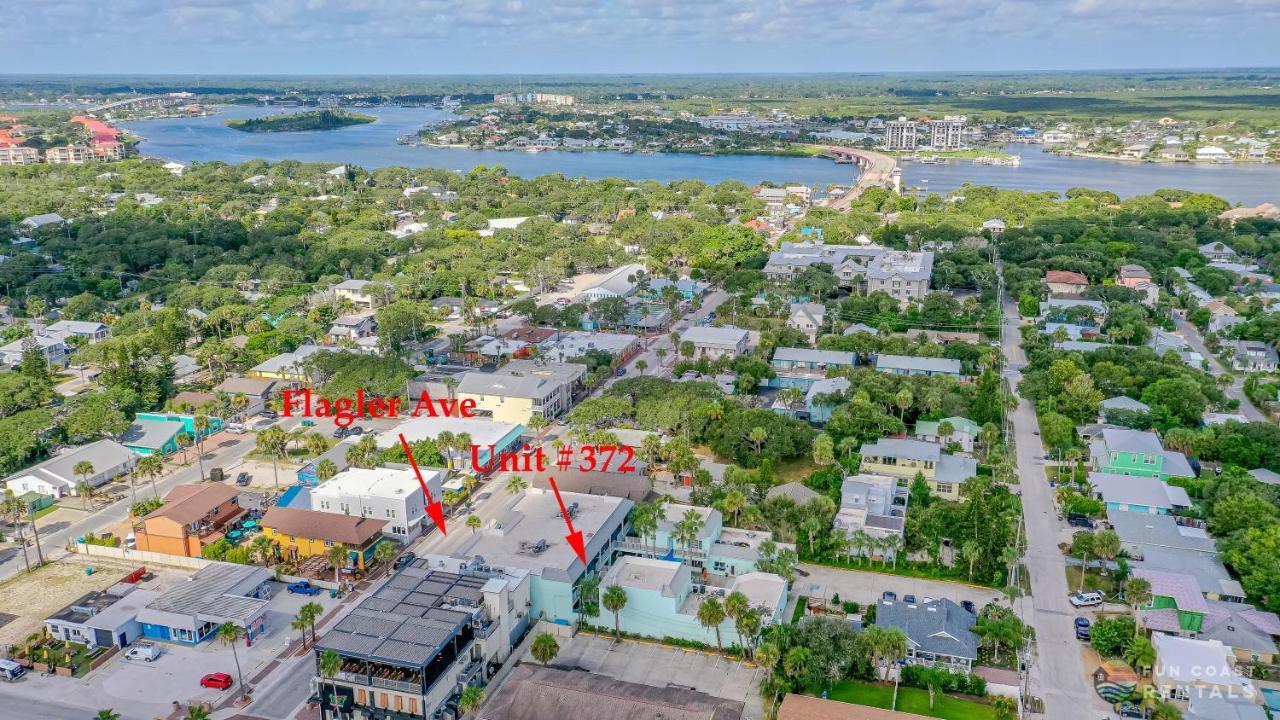 On Flagler Avenue! Dog Friendly With Balcony And Parking Walk To The Beach! New Smyrna Beach Exteriör bild